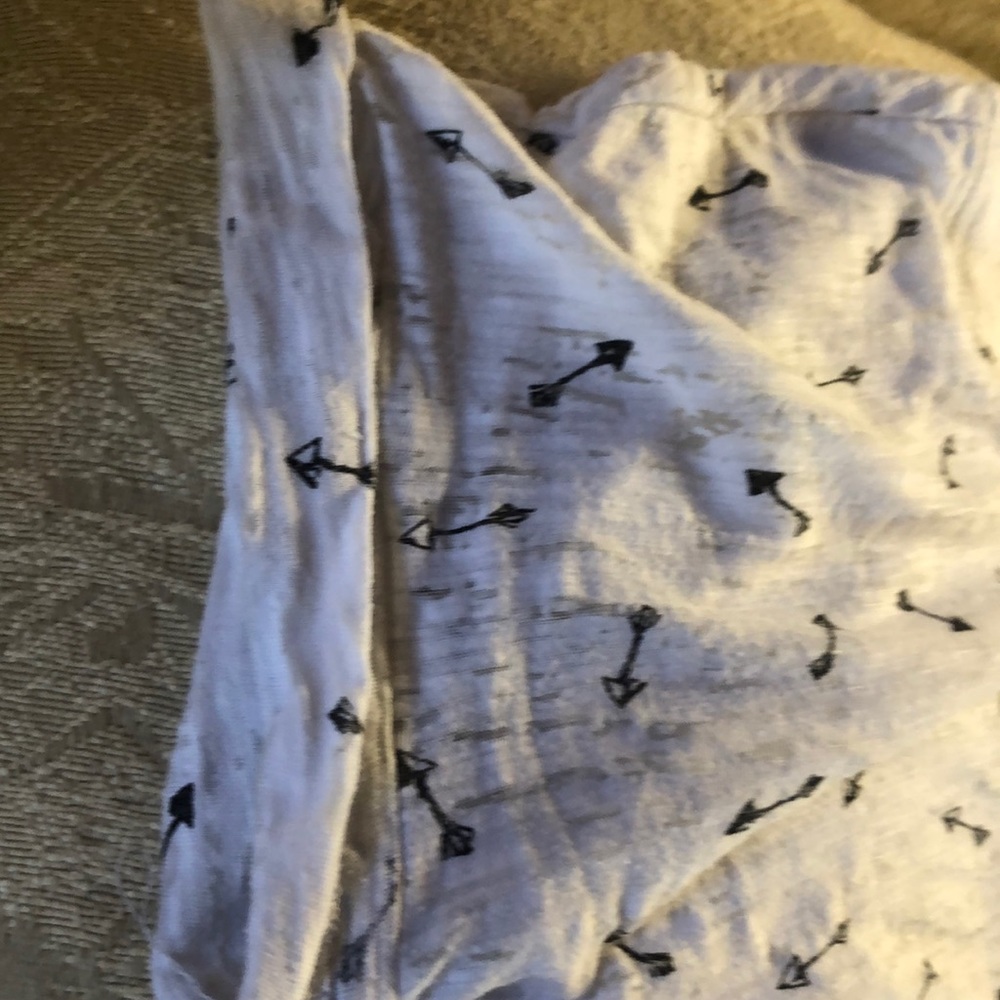 Top - Picture 4 of 5